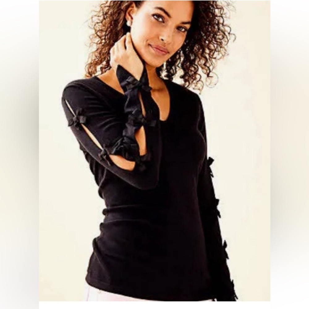 Lilly Pulitzer Black Knit Top Size Small‎